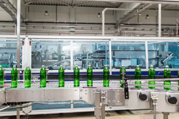 Bottling Plant Water Bottling Line Processing Bottling Pure Mineral Carbonated — Stock Photo, Image