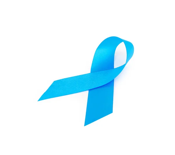 Nastro blu su sfondo bianco concetto di consapevolezza del cancro alla prostata — Foto Stock