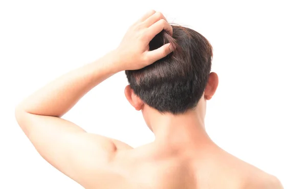 Nahaufnahme Mann Hand juckt Kopfhaut, Haarpflege-Konzept — Stockfoto