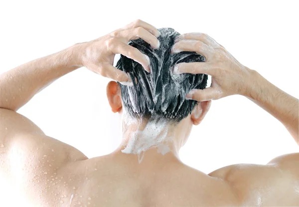 Gros Plan Jeune Homme Laver Les Cheveux Avec Shampooing Isolé — Photo