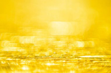 Kabarık kağıt altın doku. Altın kağıt doku arka plan. Makro. Sığ derinlik-in tarla. Oluklu kağıt doku derin yivli arka plan