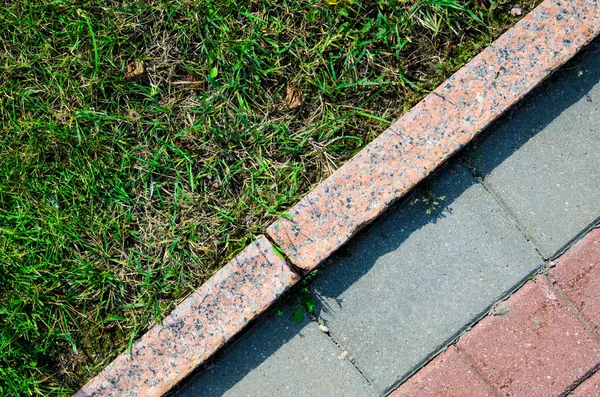 Granite Pavement and Grass Texture — Stock Photo, Image