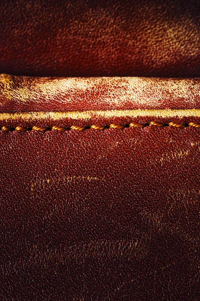 Detail starého koženého kufříku — Stock fotografie