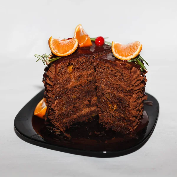 Çikolatalı Krema ve portakal ile çikolatalı kek