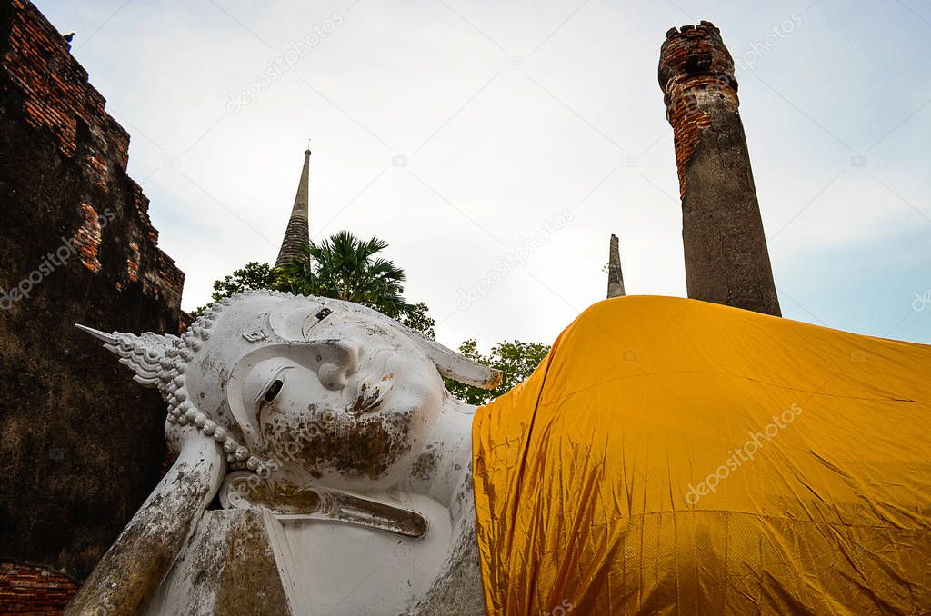 Big reclining Buddha at Wat Yai Chai mongkol, Ayutthaya
