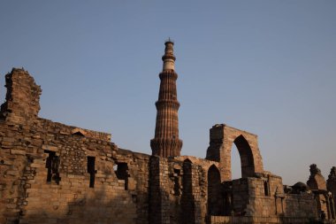 Qutub Minar Ruyins