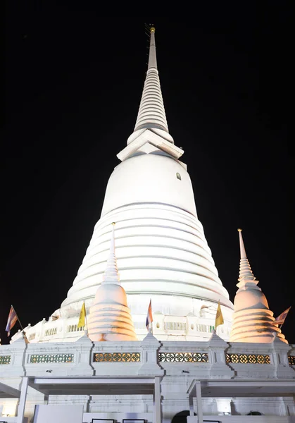 Prayurawongsawas Waraviharn 寺 — ストック写真