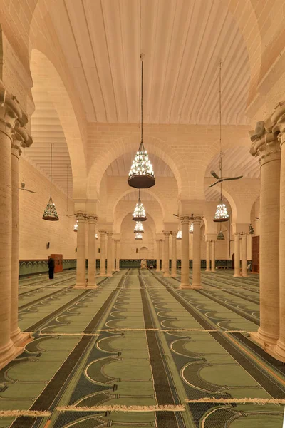 Pilastri e capitelli assegnati della Grande Masjid di Mahdia — Foto Stock
