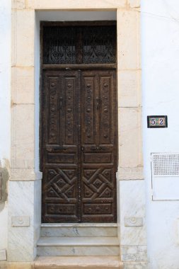Tunus dekoratif kapılar