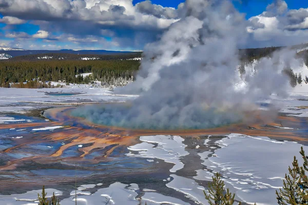 Grand Prismatic warmwaterbronnen — Stockfoto