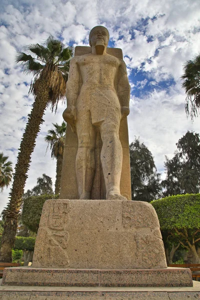 Статуї Рамзеса в Saqara музей — стокове фото