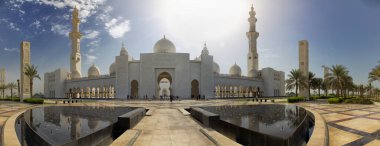 Abu Dabi Mescidi Büyük Girişi
