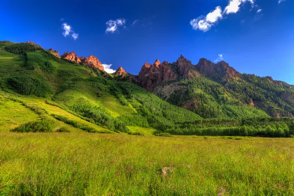 Kestane Çanları, Colorado Dağları Gölü