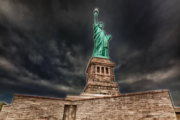 Статуя Свободи Елліс Айленд Нью Йорк — стокове фото