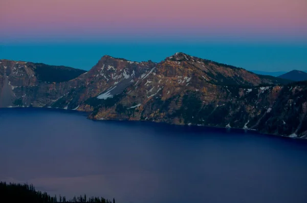 Хвилин Після Заходу Сонця Озері Кратер — стокове фото