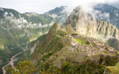 Machu Picchu - yukarıdan görünüm - Peru