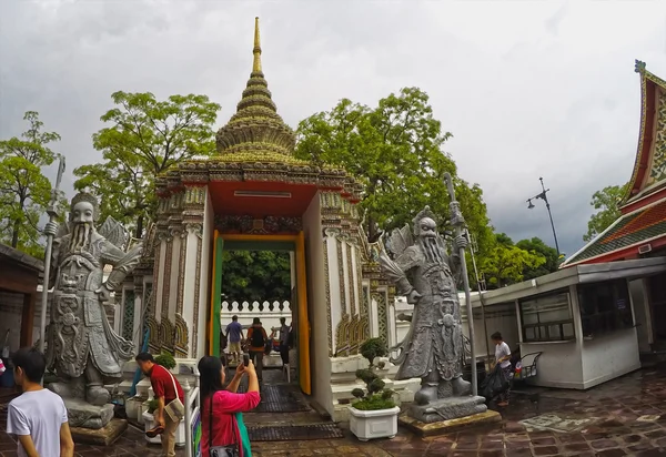 Wat Pho Templo Bangkok Tailandia arquitectura 9 — Foto de Stock