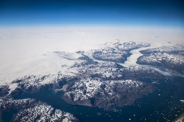 Grönland dağlarda buzullar — Stok fotoğraf