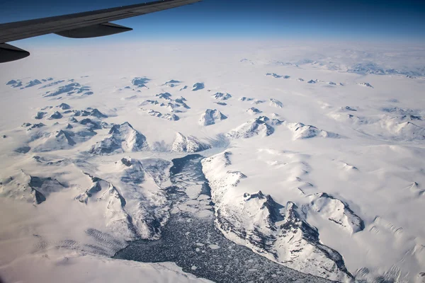 Glaciers montagnes au Groenland — Photo