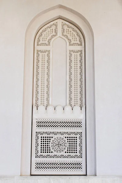 Cami Qaboos, Umman eski süslü pencere desen