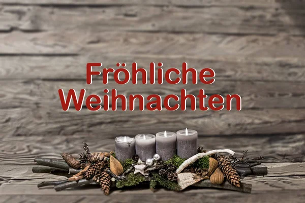 Frohe Weihnachten Dekoration brennende graue Kerze SMS deutsch — Stockfoto