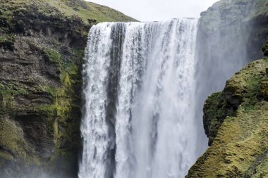 Skogafoss güzel şelale yeşil İzlanda