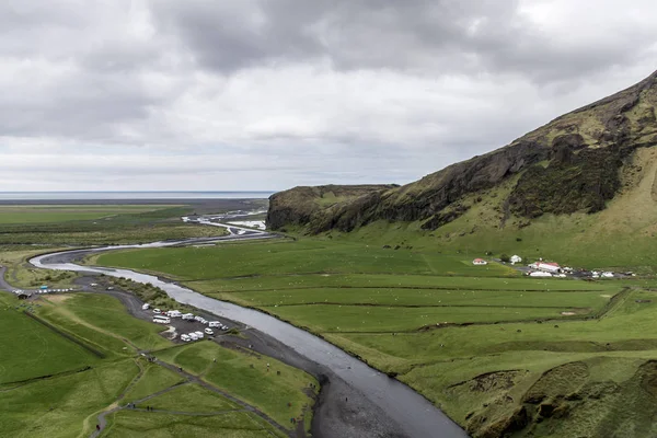 Vue de Skogafoss belle Islande verte — Photo