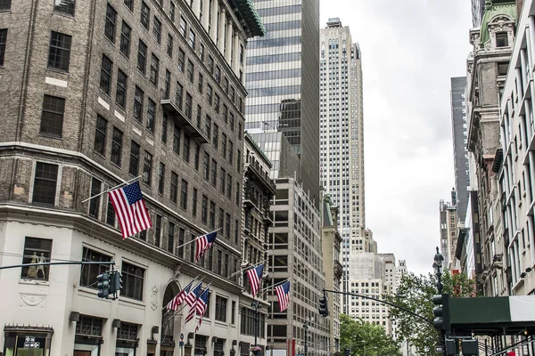 미국 국기 뉴욕시 미국 건물 외관 빅 애플 마천루 2 — 스톡 사진