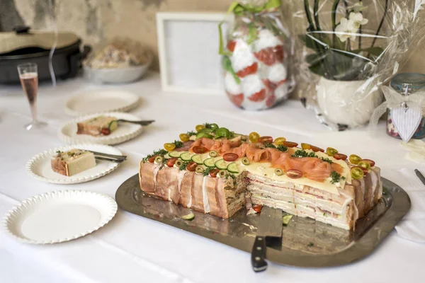 Special traditional Sandwich cake layers with ham, vegetables cheese and sauces — Stock Photo, Image