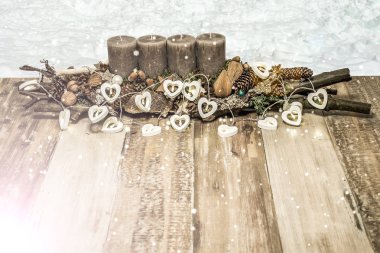 Merry Christmas dekorasyon gri mum kar kalp lamba metin mesajı textspace kar yağışı