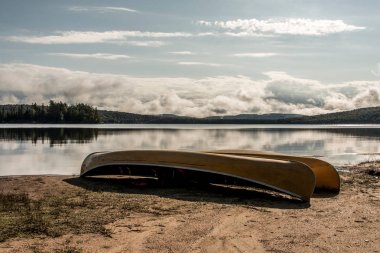 Kanada Ontario Gölü iki nehir Kano Kano su Algonquin Milli Parkı'nda çevre beach Park