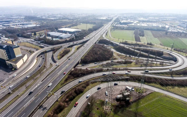 Flygfoto över en motorväg korsningen med en klöver-blad utbyter Tyskland Koblenz — Stockfoto