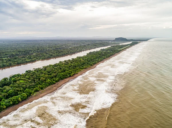 Torsee Národní park želva pobřeží pobřeží Costa Rica letecké letadlo pohled — Stock fotografie