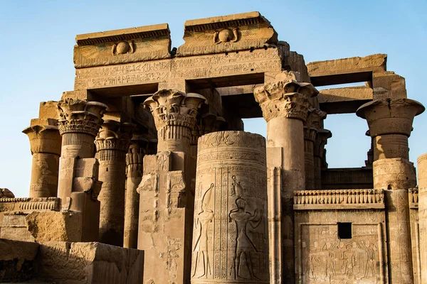 Ruins and Hieroglyphs in the famous Temple of Kom Ombo in Egypt on nile river bank — Stok fotoğraf