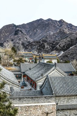 Pekin yakınlarındaki dağlarda Çin Seddi 'nin bir parçası.