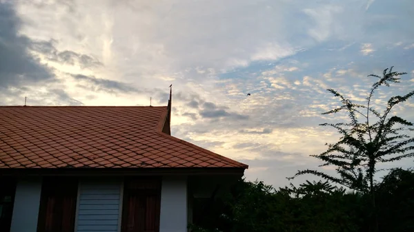 Thai House in evening — Stock Photo, Image