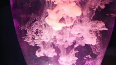 renk slplashes boya su yavaş hareket