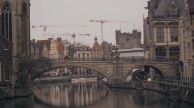 Beyler, Gent, şehir merkezindeki kanallar ve köprüler