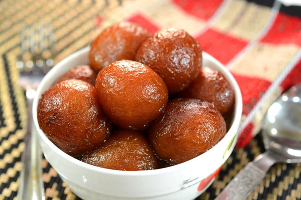 Gulab jamun indyjskie słodkie danie — Zdjęcie stockowe
