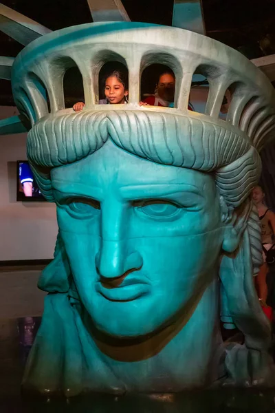 Madam Tussauds Balmumu Müzesi