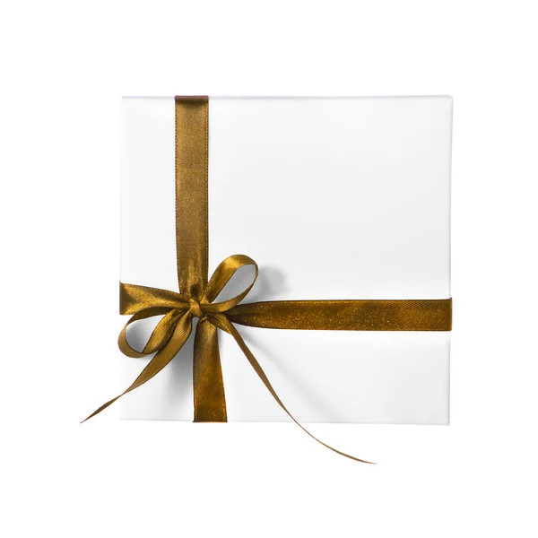 Caixa branca do presente do feriado isolado com fita amarela laranja marrom — Fotografia de Stock
