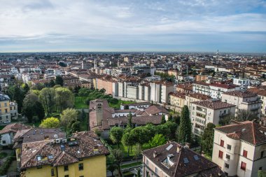 Bergamo, tepeden bak. 