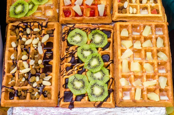 Belgian waffles. Festival of street food. — Stock Photo, Image