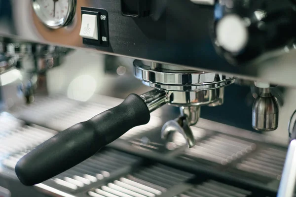 Dashboard Coffee machines with steam pressure reading