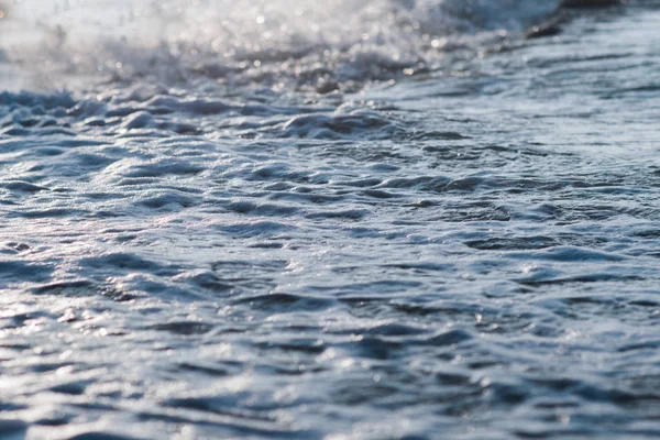 Vacker blå Ocean Wave och skum konsistens — Stockfoto