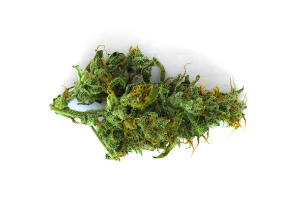 Geïsoleerde Cannabis bud boven bekijken geïsoleerd op witte achtergrond — Stockfoto