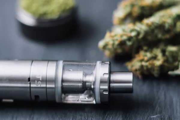 Vape kalem, Vaping esrar petrol, esrar Buharlaştırıcı