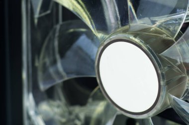 güç kaynağı ünitesi, soğutma ve havalandırma sistemi yakın çekim