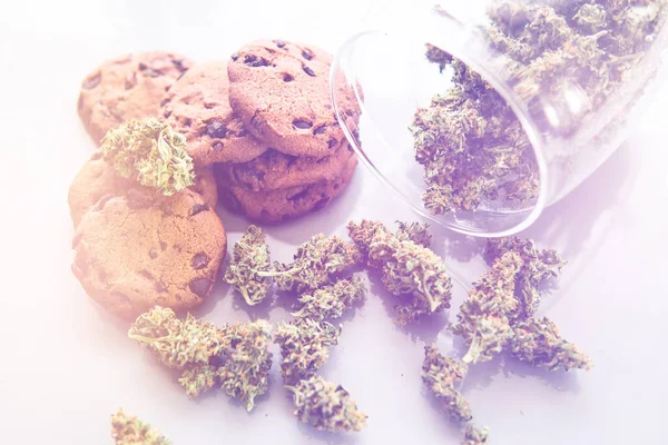 Galletas Con Hierba Cannabis Cbd Galletas Con Cannabis Cogollos Marihuana — Foto de Stock