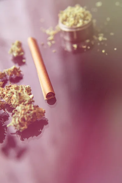 Cbd Thc Sobre Los Brotes Cannabis Envolturas Cáñamo Para Contundente —  Fotos de Stock